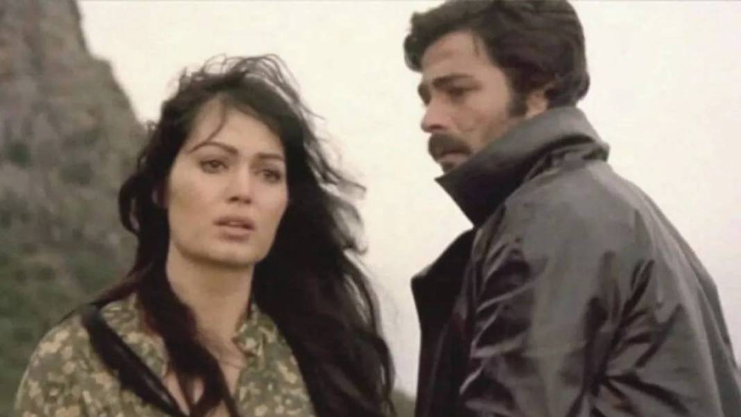 Selvi Boylum Al Yazmalım'ın çocuk yıldızı Samet'i son haliyle ağızları açık bıraktı! Meğer usta oyuncunun kızıymış... 5